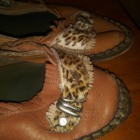 RARE Video Bohemian Leather Fur Flats Sz 8.5 / 9 - Picture 3 of 8
